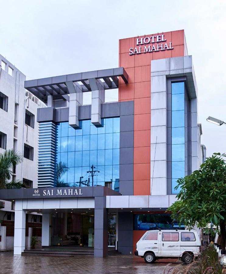 Hotel Sai Mahal Shirdi Esterno foto