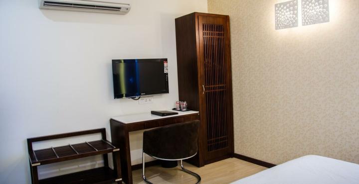 Hotel Sai Mahal Shirdi Esterno foto